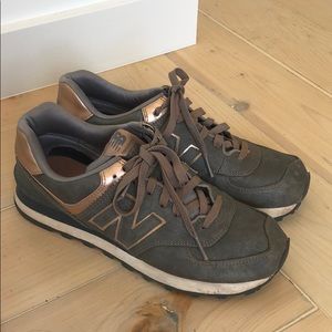 Rose Gold + Grey New Balance 574 Size 9